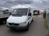 Mercedes-Benz Sprinter 211 lang - Mercedes-Benz Sprinter aus 2003: Van