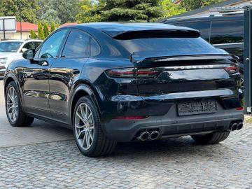 Porsche Cayenne - 6