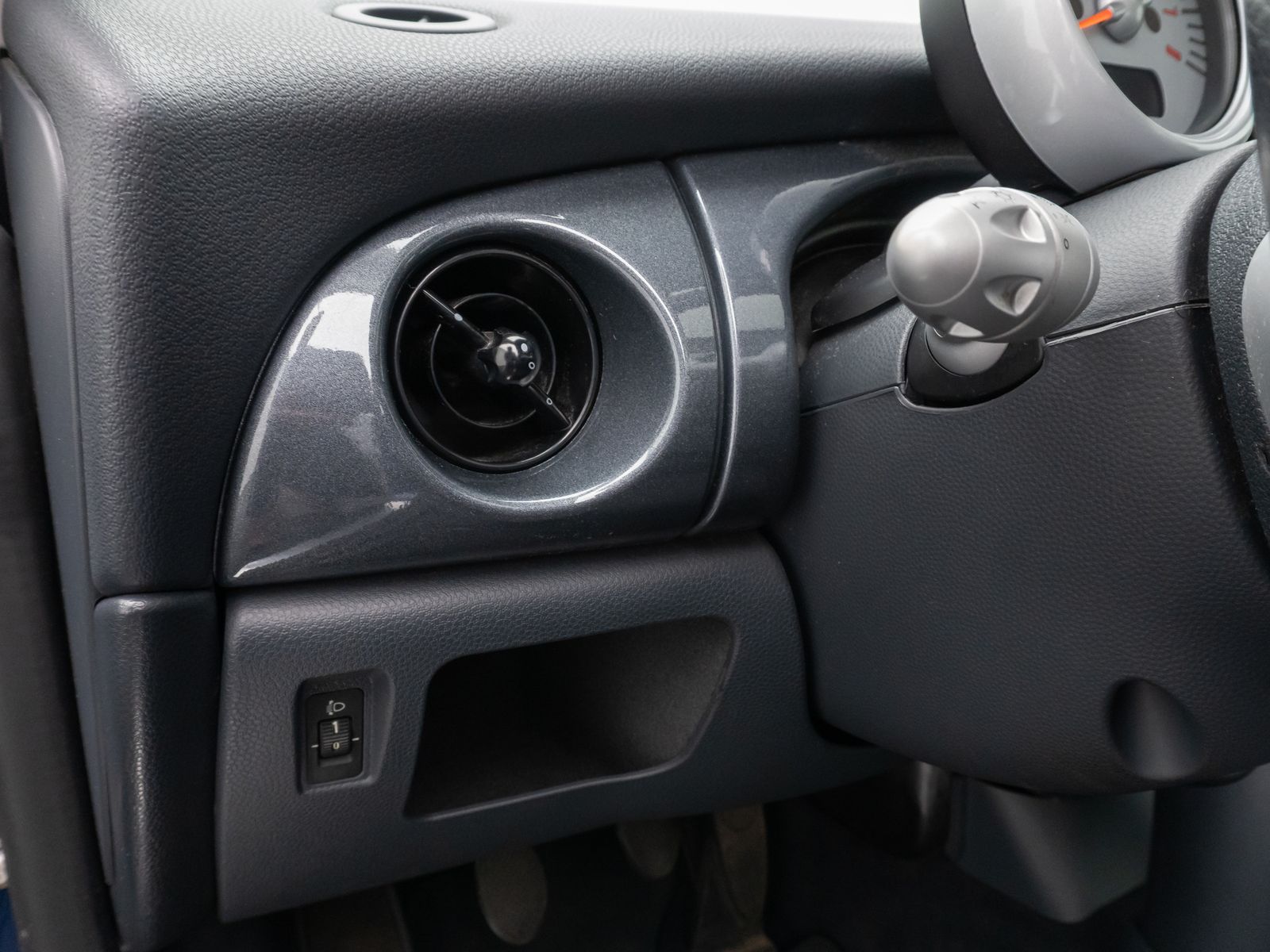 Fahrzeugabbildung MINI ONE One Xenon GSD Sport LM