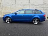 Skoda Octavia Combi Joy 2,0TDI AHK NAVI 80Tkm MwSt - Skoda Octavia: Joy