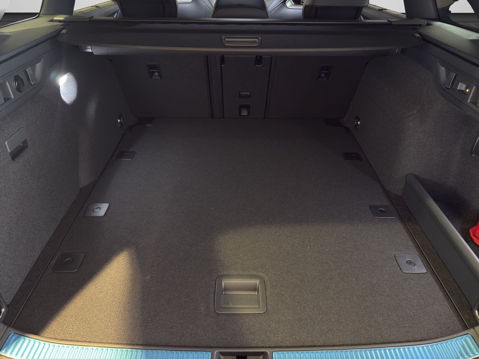 Volkswagen Passat - Bild 16