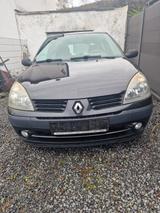 Renault Clio II Campus - Renault Clio aus 2005: Campus