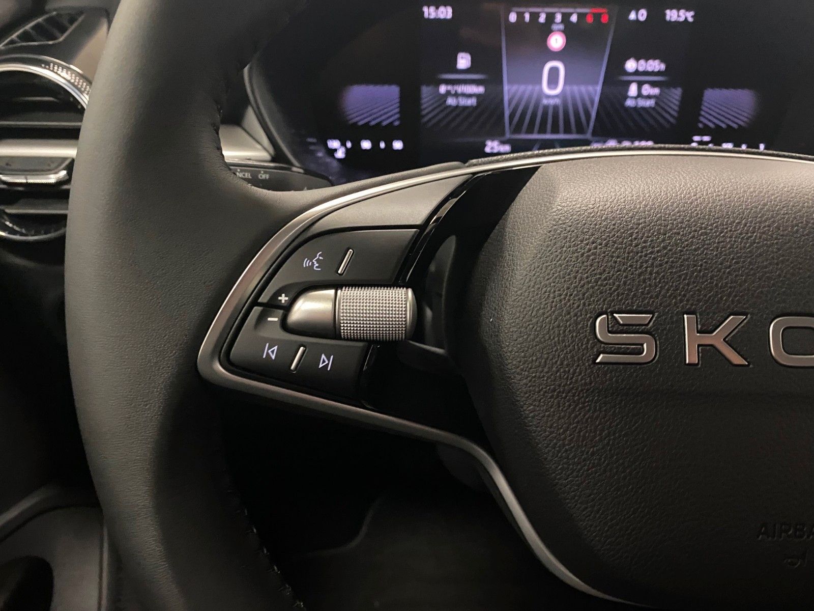 Fahrzeugabbildung SKODA Fabia 1.0 TSI Garantie 2030/100.000KM+Selection+