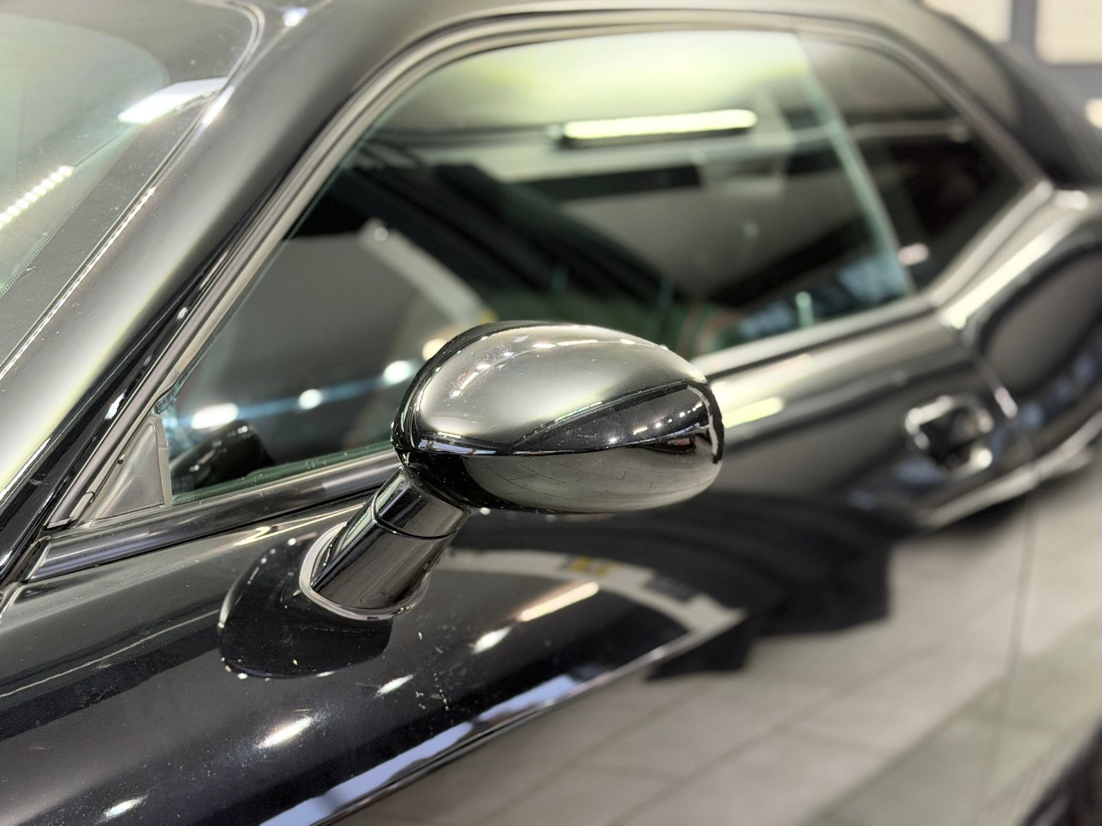 Fahrzeugabbildung Dodge Challenger 5.7 RT|LEDER|NAVI|SCHIEBEDACH|