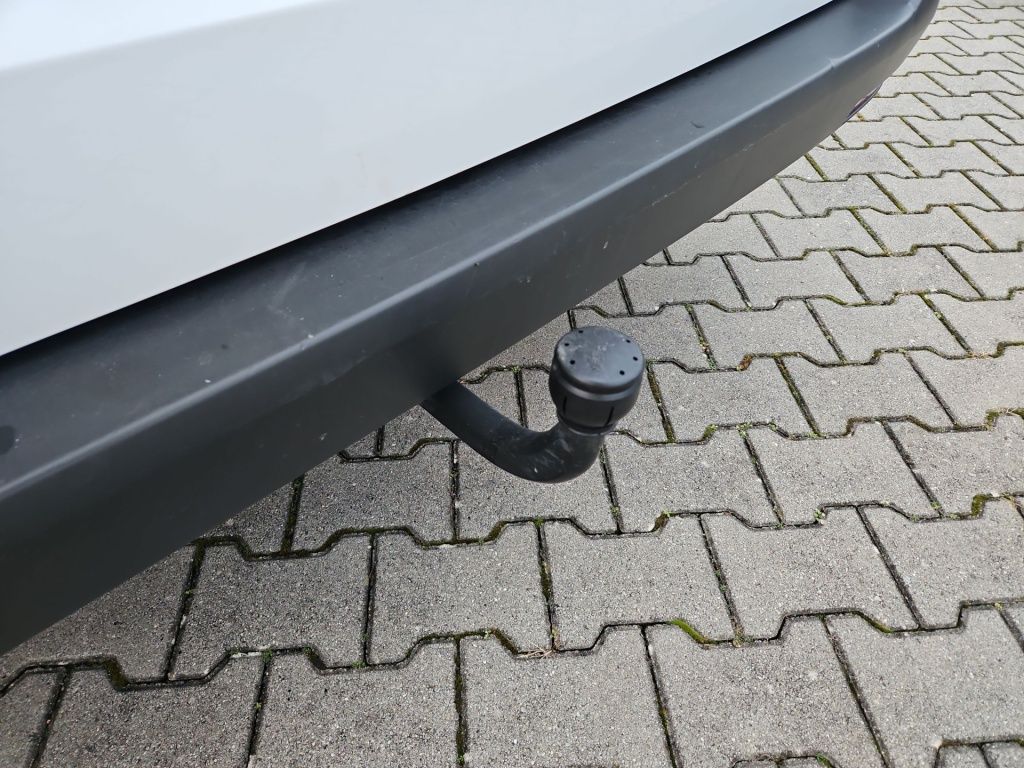 Fahrzeugabbildung Mercedes-Benz Vito 114 Kasten extralang LED-ILS AHK 2xST SHZ