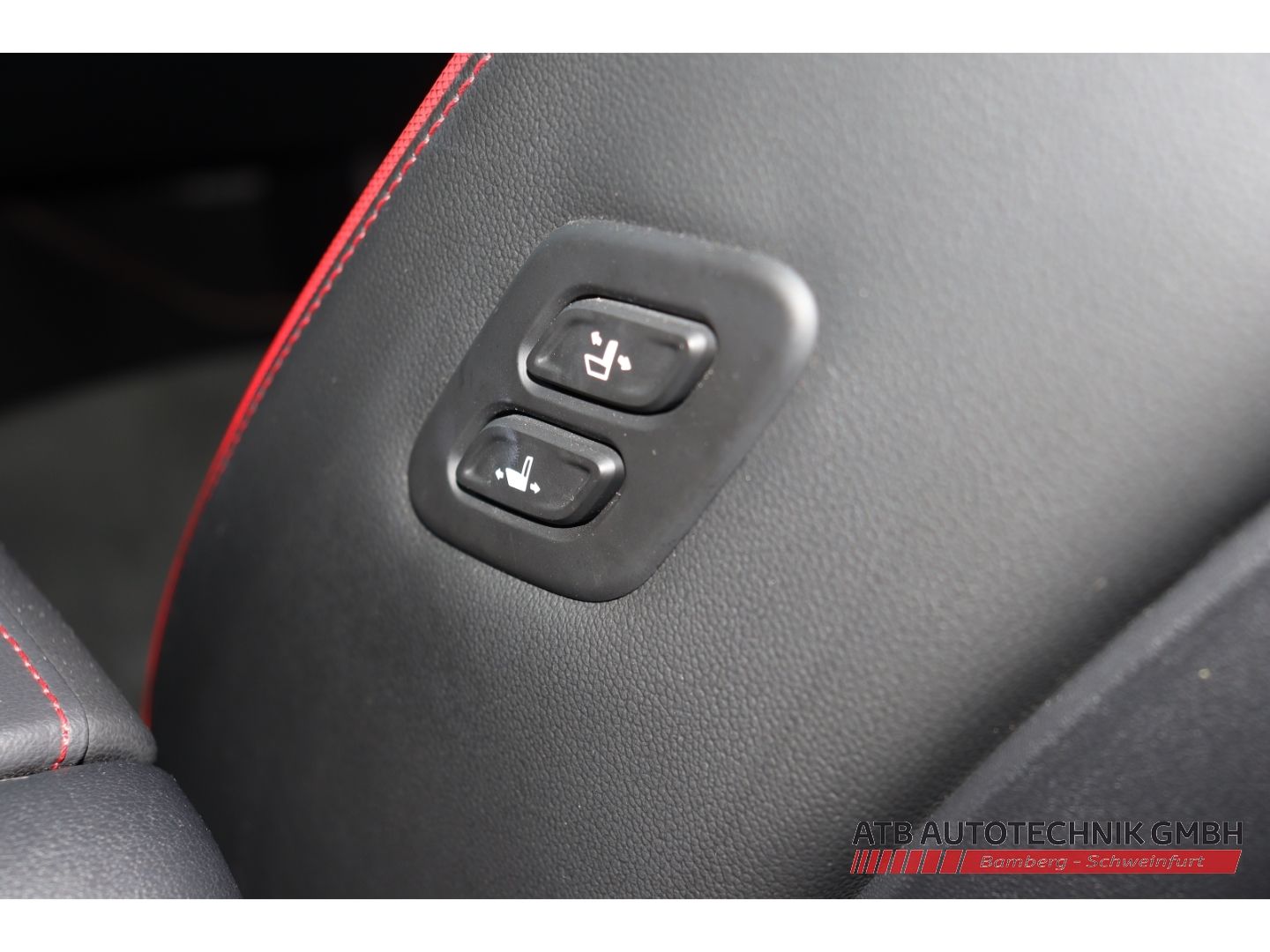 Fahrzeugabbildung Hyundai Tucson N-Line 1.6 T-GDi PHEV 4WD 98% SOH El. Pan