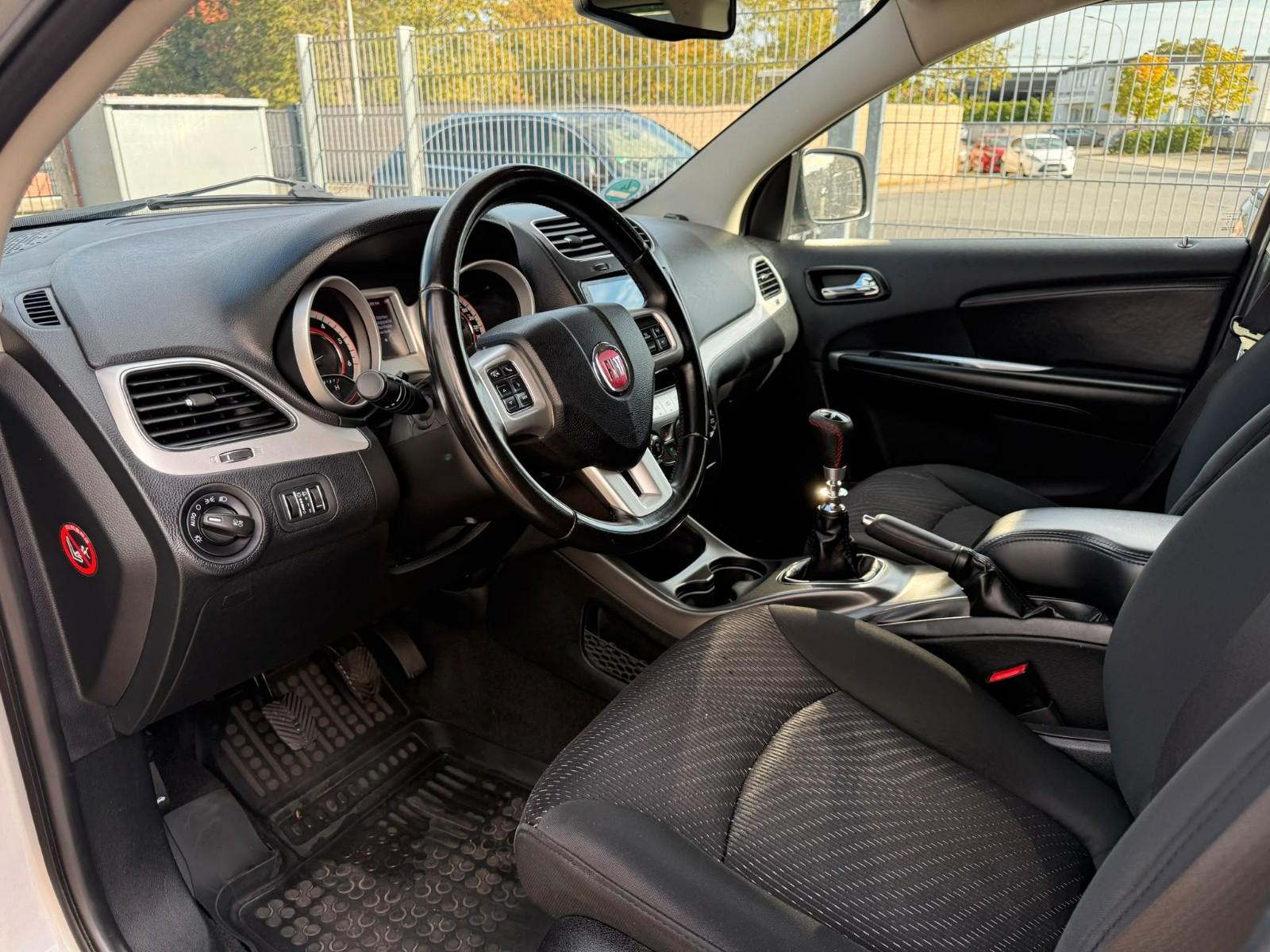 FIAT FREEMONT 2.0 MULTIJET 140CH URBAN 7 PLACES