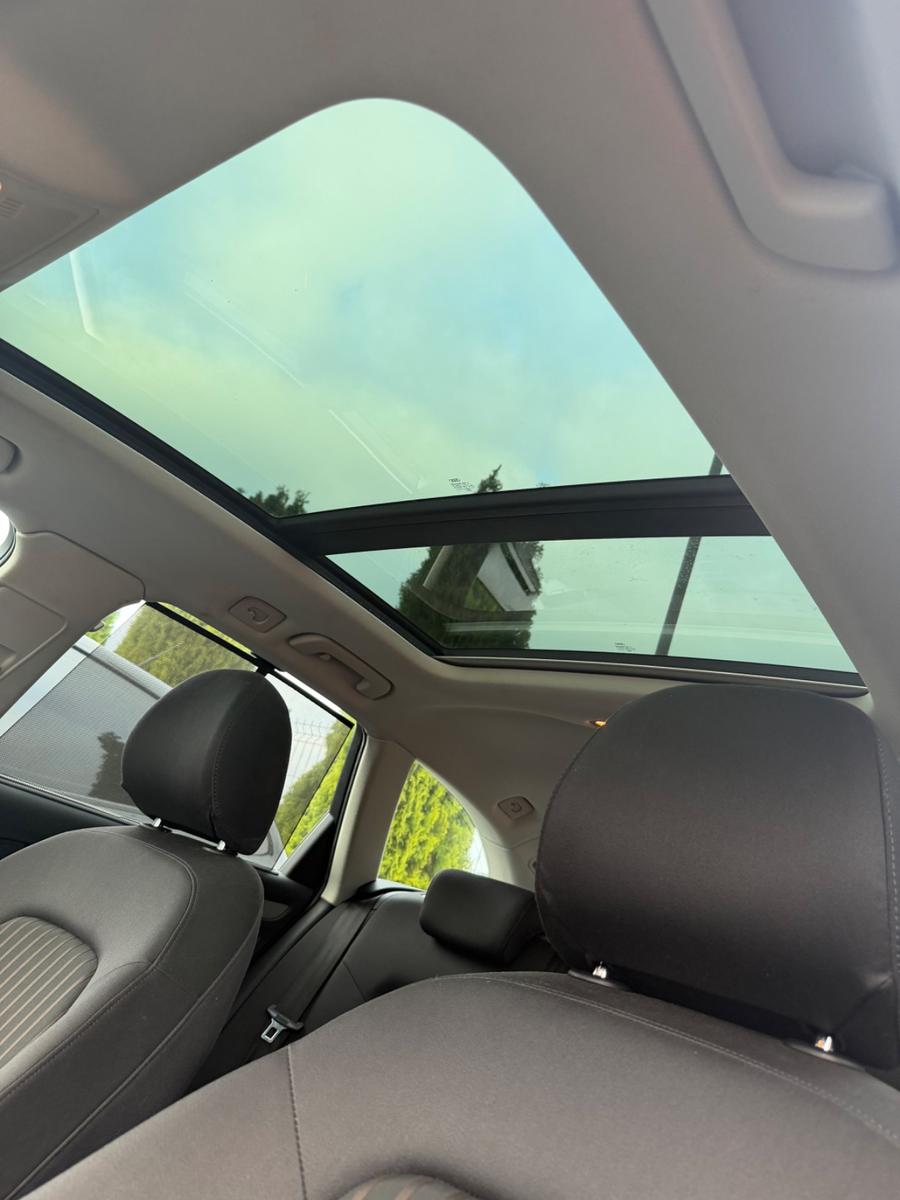 Audi A4 2009 — photo 12