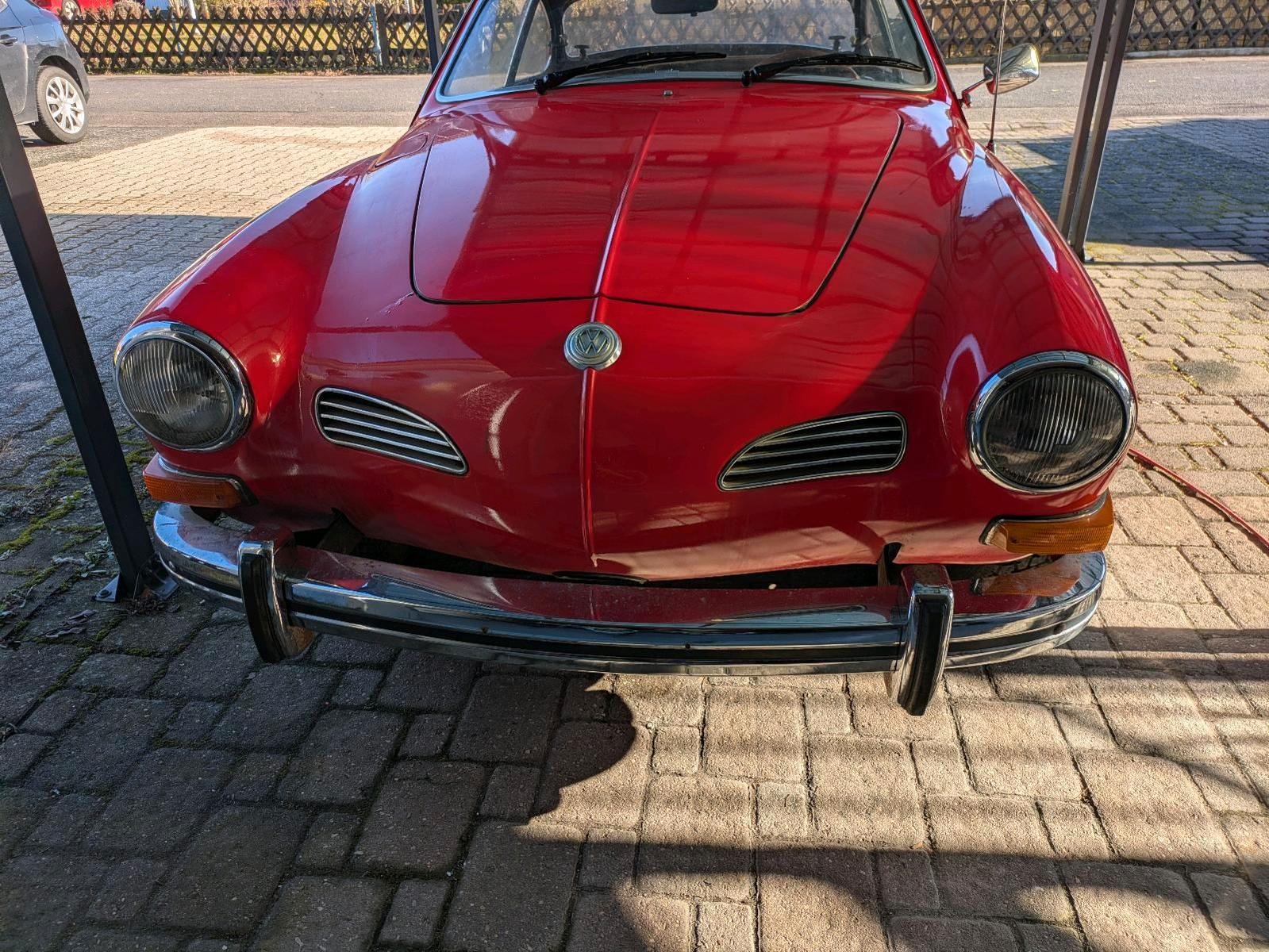 Volkswagen Karmann Ghia