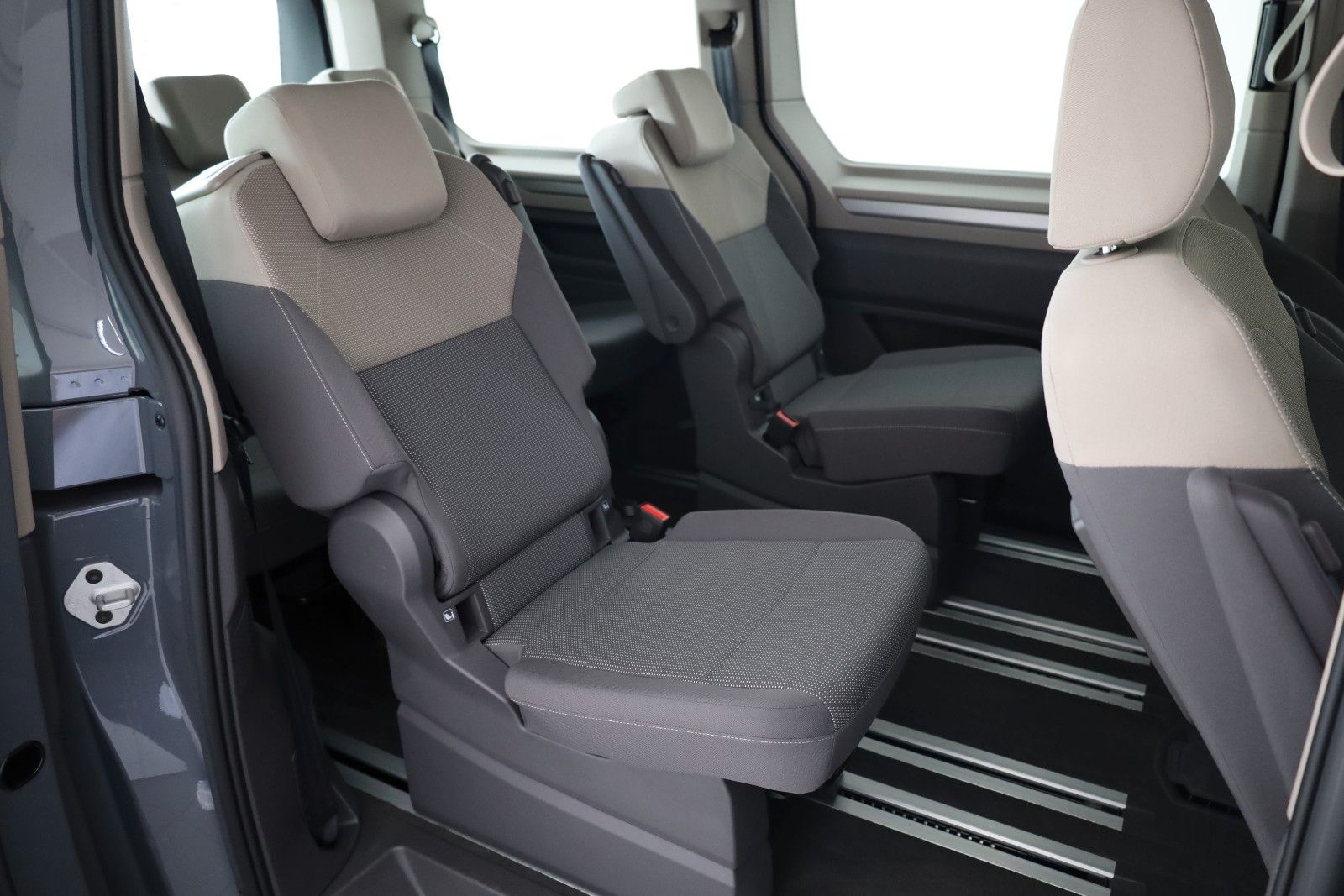 Fahrzeugabbildung Volkswagen T7 Multivan Life lang  7 Si,AppleCarplay,Keyless