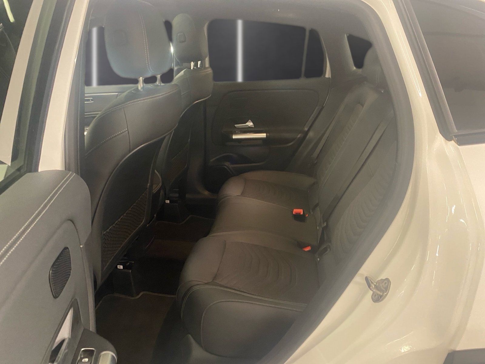 Fahrzeugabbildung Mercedes-Benz GLA 200 Progressive*AHK*Panorama*Night*LED*Kam*