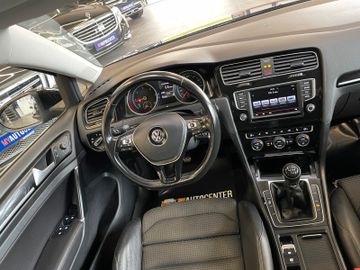 MYAUTOCENTER – Gebraucht- und Jahreswagen mit Werkstattservice in Pfaffenhofen Volkswagen Golf VII Variant Highline BMT *1. Hand*Massage*