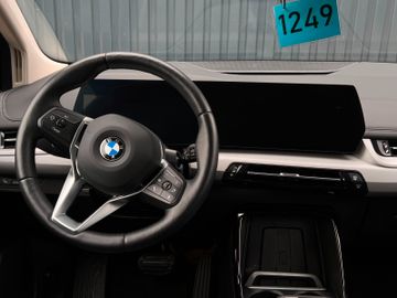 BMW 218 - 11