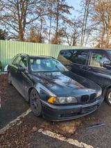 BMW E39 525d Touring - Ahk Gewinde Diesel  - BMW 525 aus 2001: D