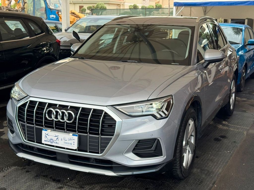 Image of Audi Q3