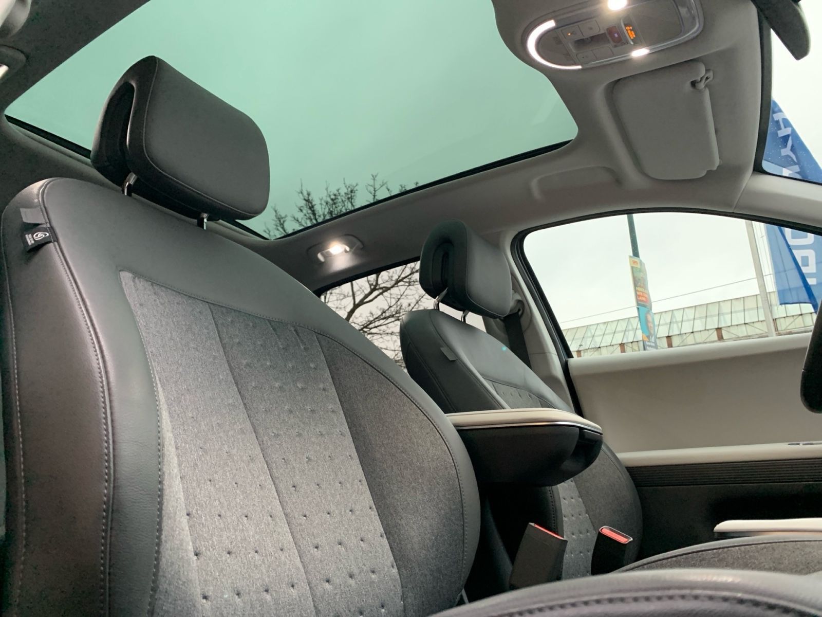 Fahrzeugabbildung Hyundai IONIQ 5 Techniq Elektro 77,4 kWh AHK