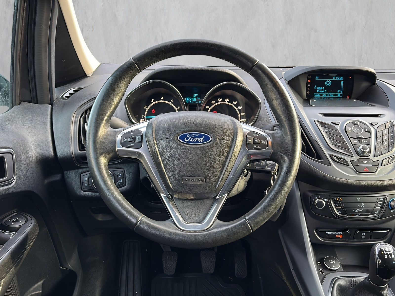 Fahrzeugabbildung Ford B-Max 1.0i Sync Edition AHK TEMPOMAT DAB WINTER