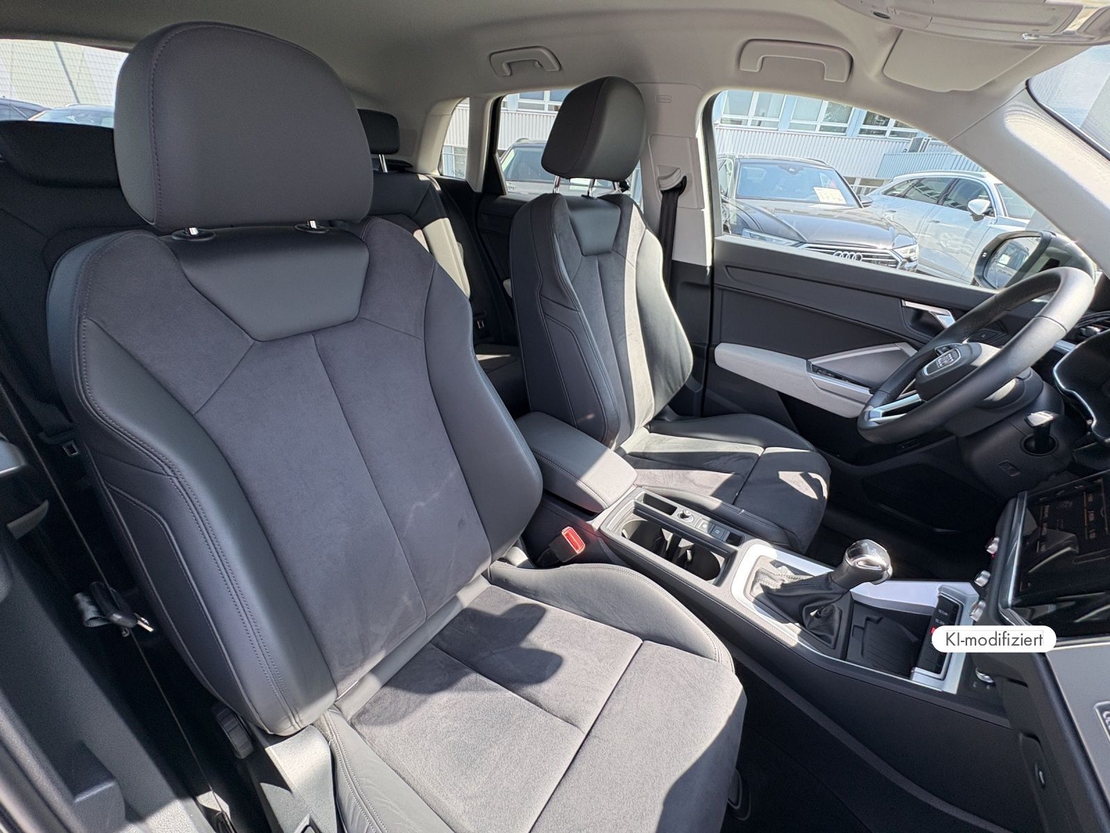 Audi Q3 - Bild 22