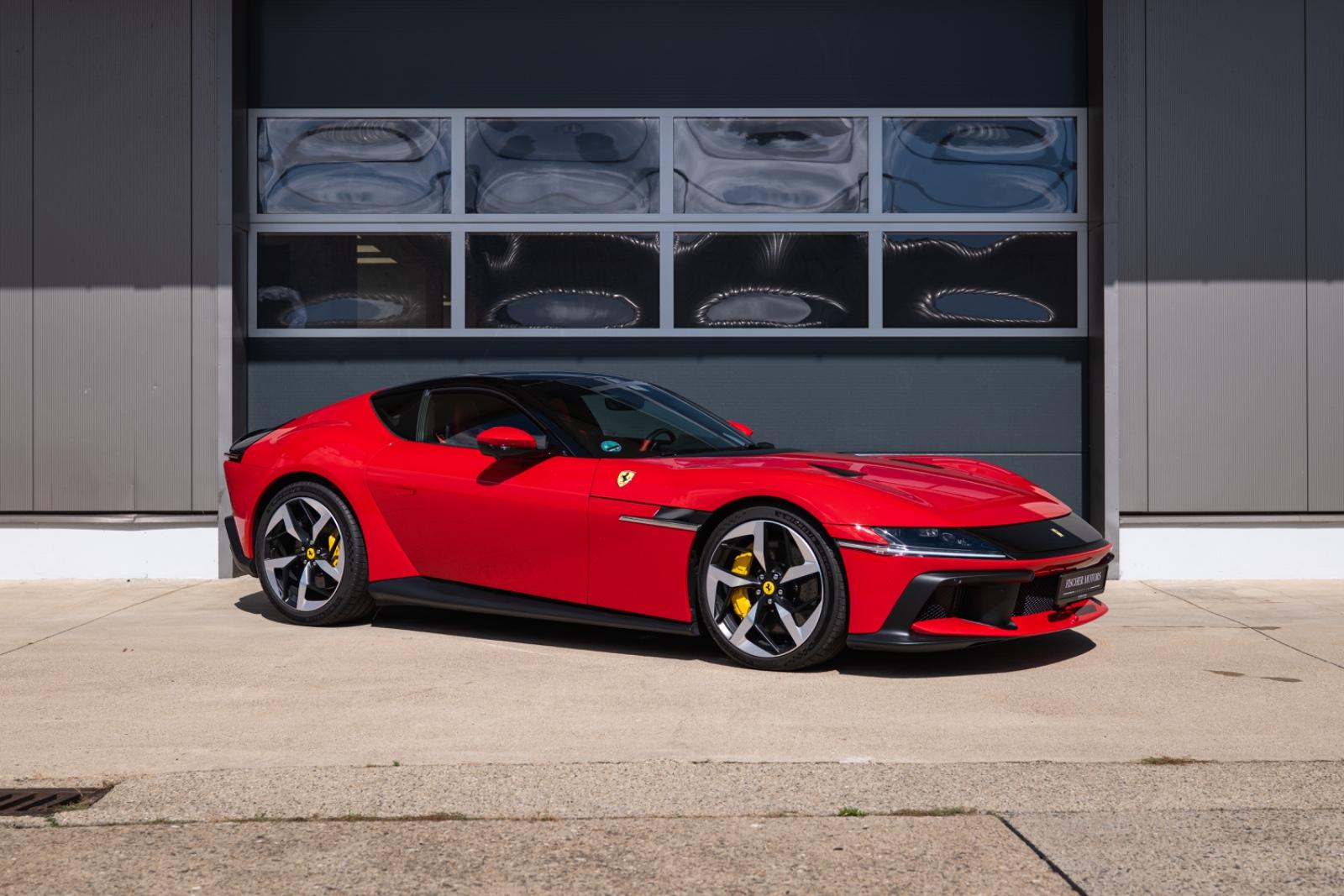 Ferrari LIFT/CARBON/RACING SEATS/ACC