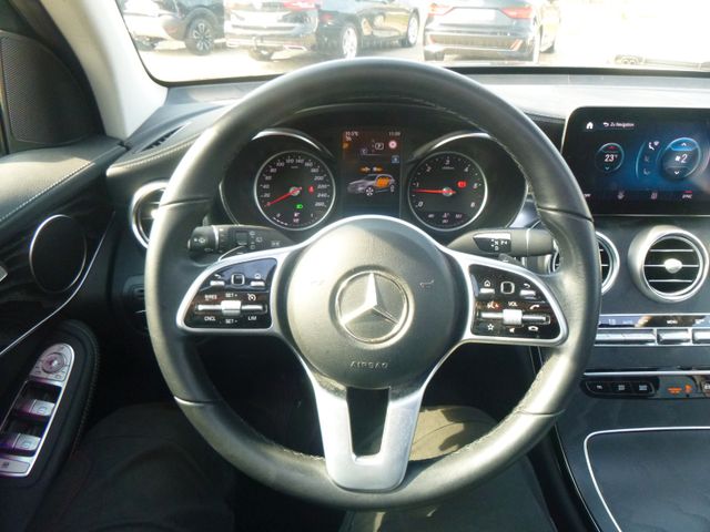 Fahrzeugabbildung Mercedes-Benz GLC 220 d 4Matic>Allrad/AUT/AHK/LED/360KAM/NAV<