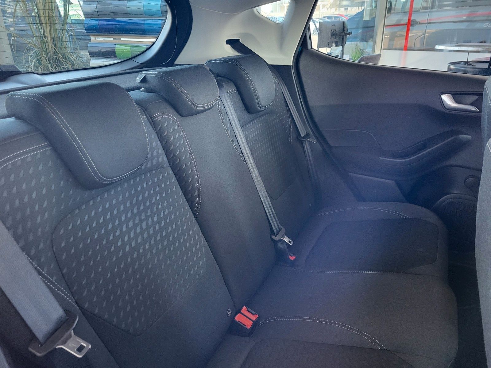 Fahrzeugabbildung Ford Fiesta Titanium Winter-P., Kamera,Klimaautomatik