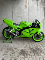 Kawasaki ZXR400 - KAWASAKI ZX400