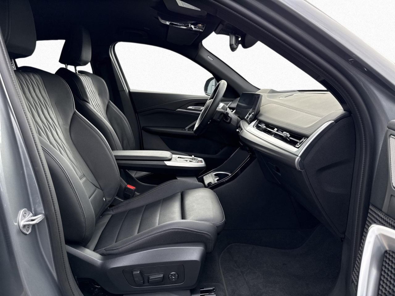 BMW iX2 - Bild 18