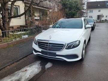 Mercedes E 220 - 3