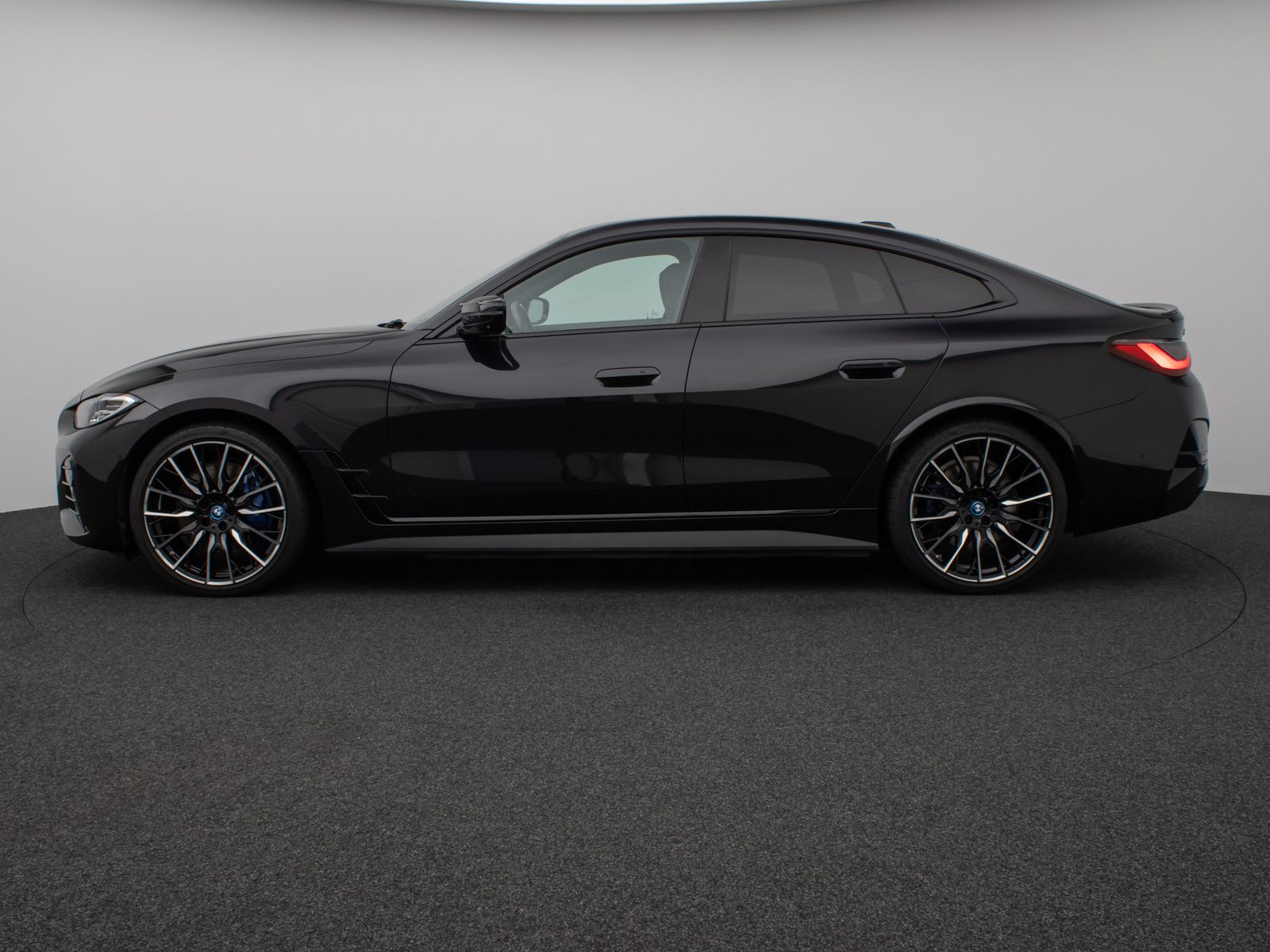 Fahrzeugabbildung BMW i4 M50 Gran Coupè Glasdach 360°HUD DAB H/K ACC