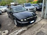 Jaguar X-Type 2.5 V6 24V cat Executive - schwarze Jaguar X-Type