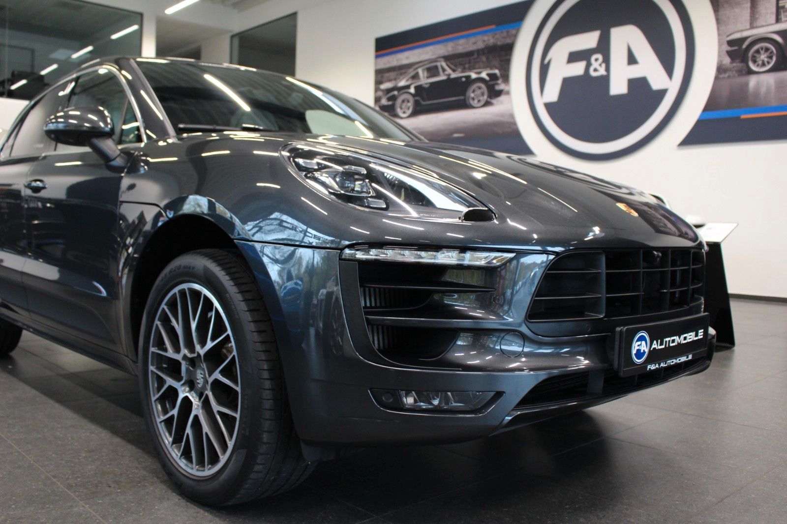 Fahrzeugabbildung Porsche Macan S *Kamera*PNRM*2.Hand