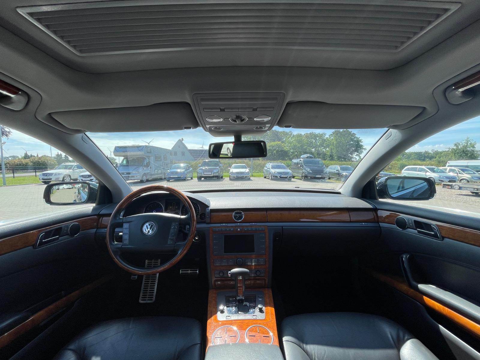 Volkswagen Phaeton V8 4Motion 2HD 18 Zoll 5-Sitzer