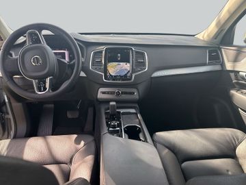 Volvo XC90 - 11