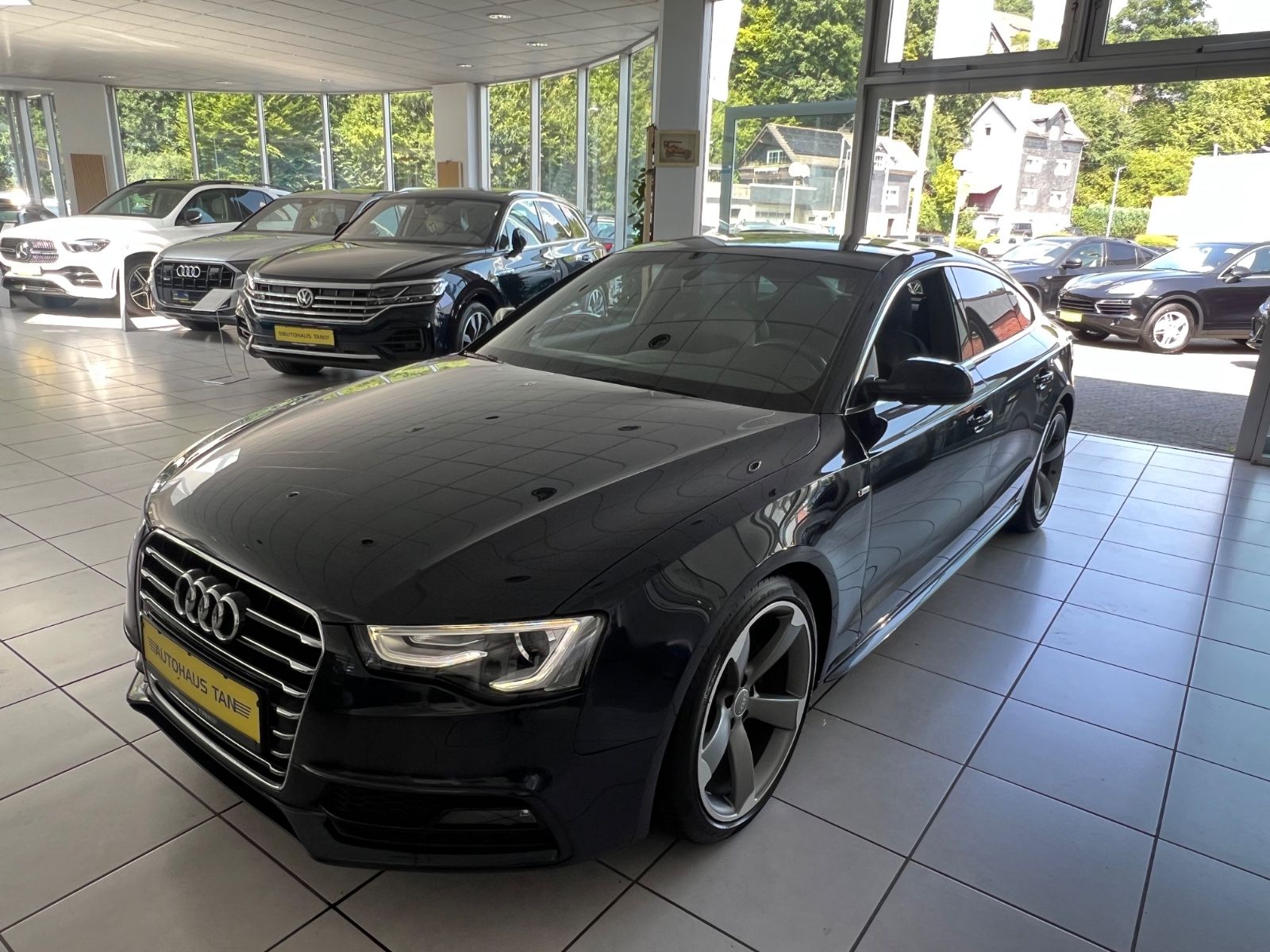 Fahrzeugabbildung Audi A5 Sportback 2.0 TDI S line Plus