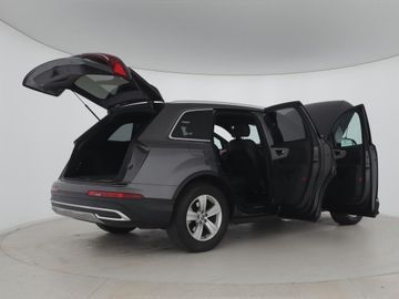 Audi Q7 - 7