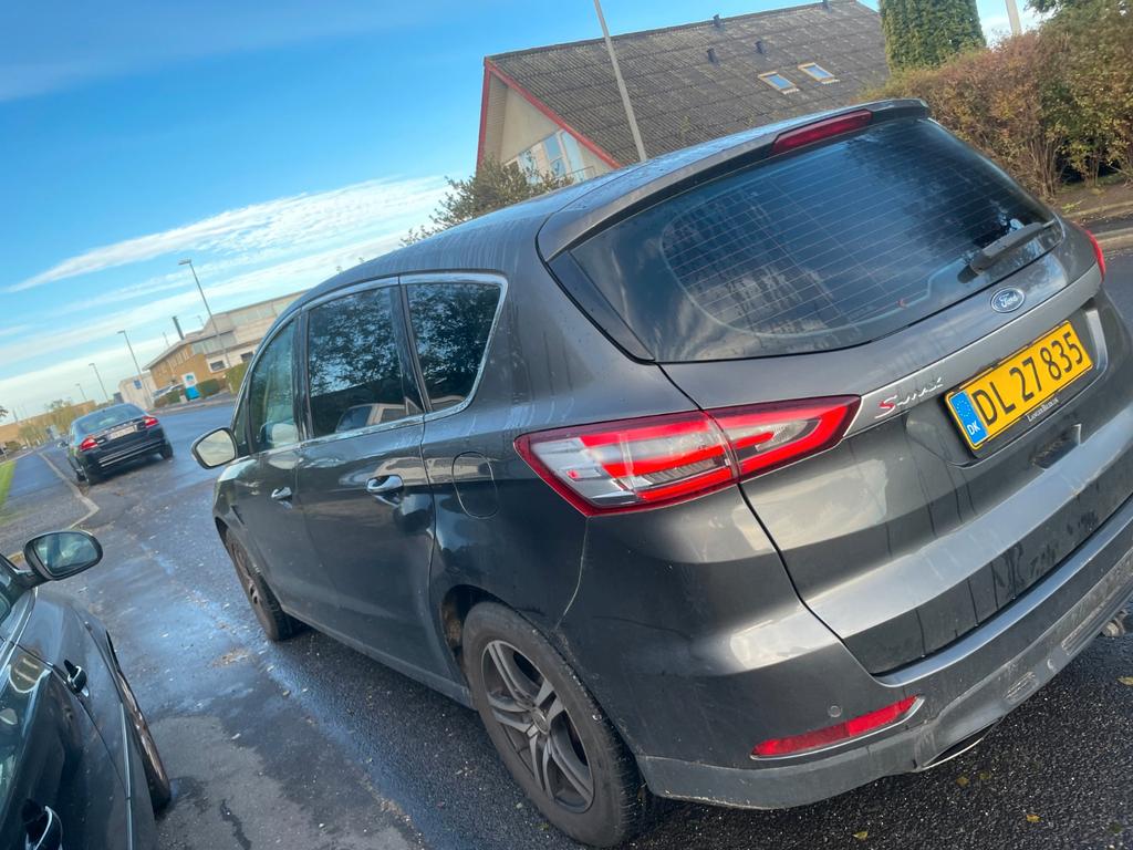 Ford S-Max