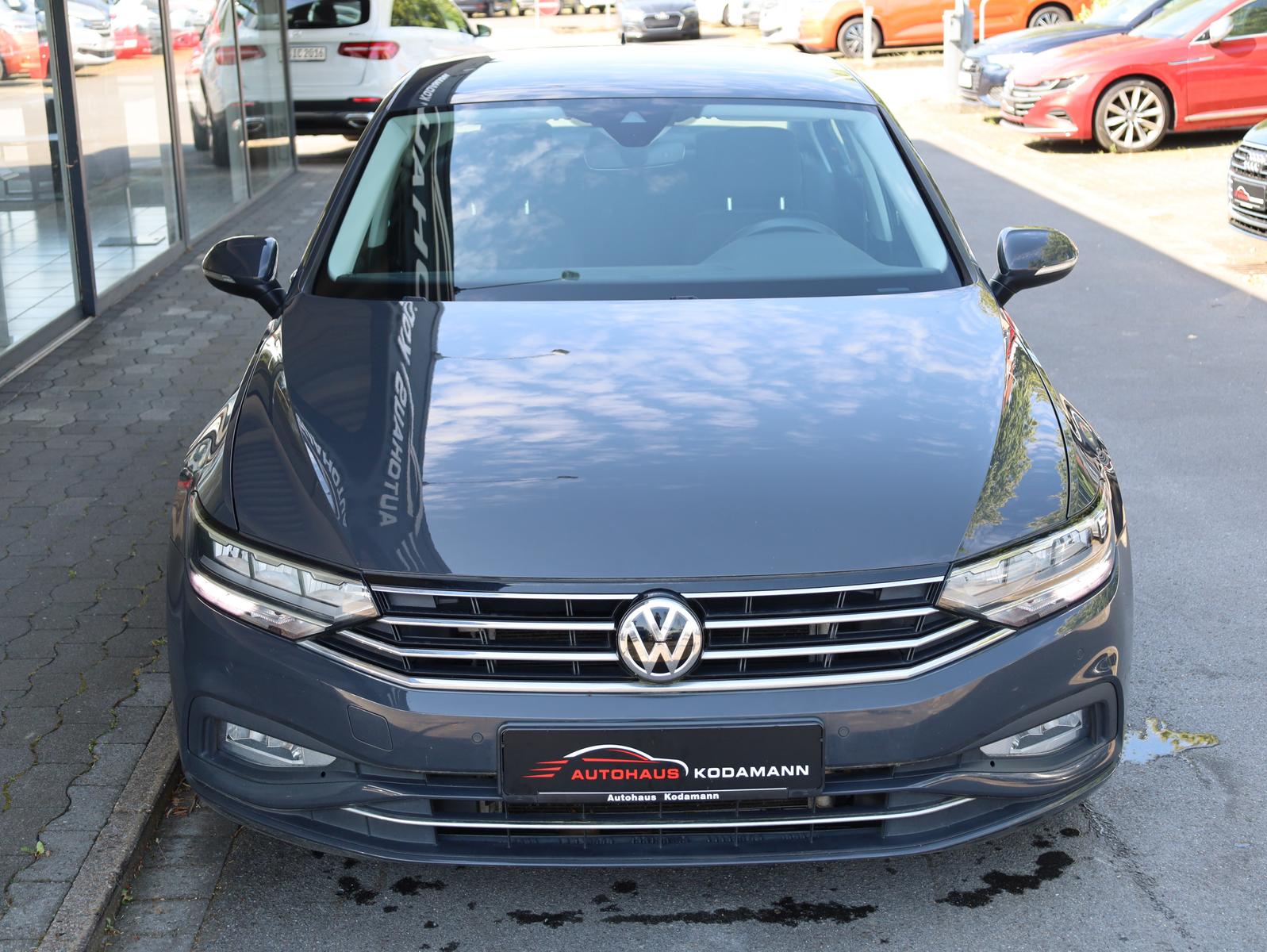 Volkswagen Passat Limo Business*Travel*CarPlay*ACC*Kamera