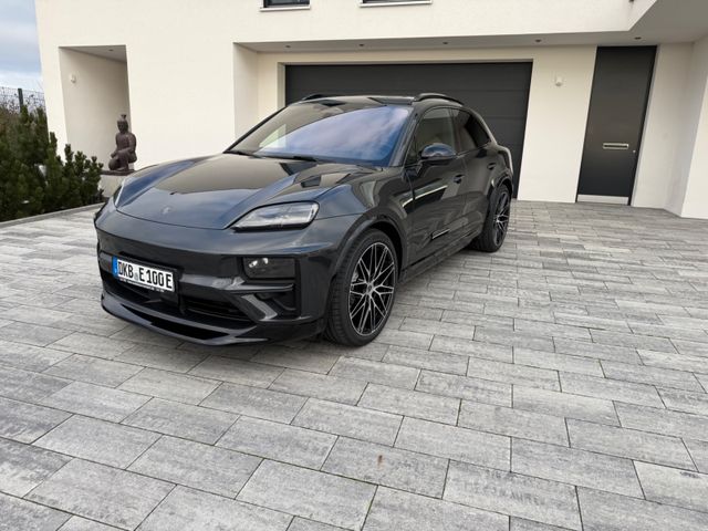 Porsche Macan Electric Turbo VOLL-Ausst.LISTE:143.000.-