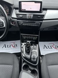 BMW 218 Gran Tourer - 12