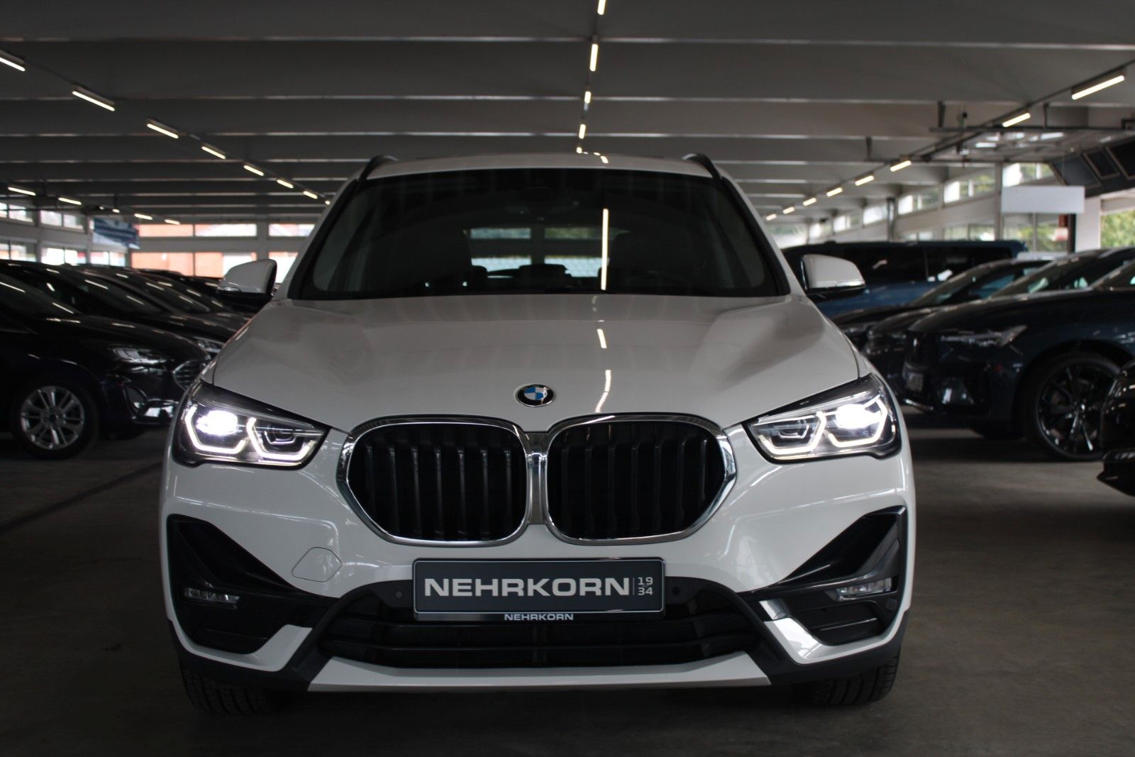 Fahrzeugabbildung BMW X1 xDrive20d Sport Line Aut. Pano AHK Leder LED