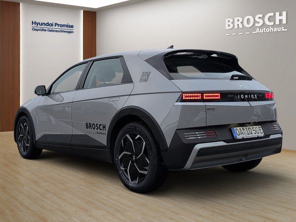 Fahrzeugabbildung Hyundai IONIQ 5 84kWh DYNAMIQ NAVI+KLIMAAT+QI+SHZ+KAMERA