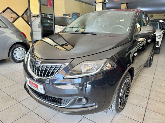 Другие Lancia Ypsilon 1.0 FireFly 5 porte S&S Hybryd Go