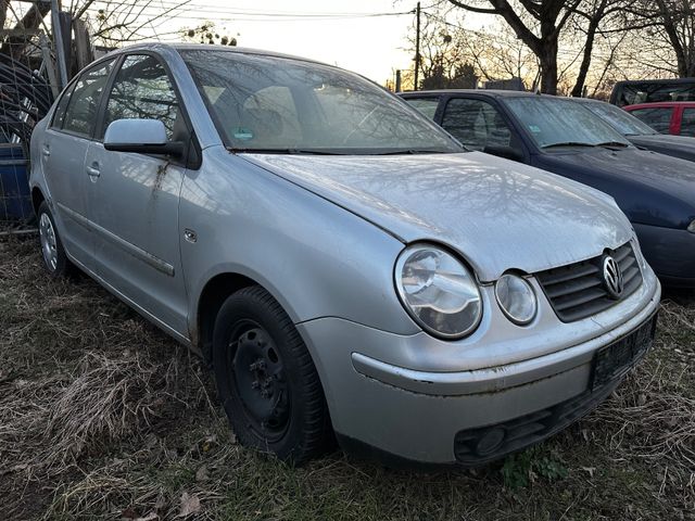 Volkswagen Polo Limousine 1.4 TDI Basis