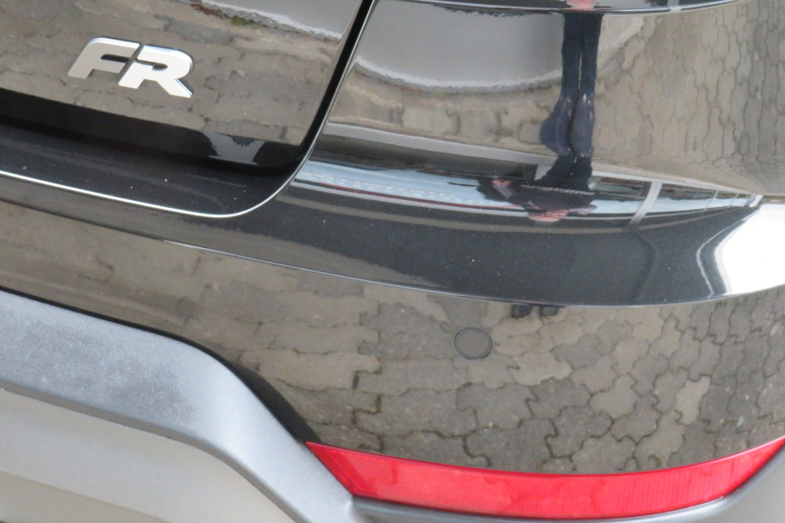 Fahrzeugabbildung SEAT Arona FR DSG NAVI SITZH. KAMERA ACC ASSISTENT-PA