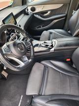 Mercedes-Benz GLC-Klasse 250 4Matic - Mercedes-Benz E 250: 4matic