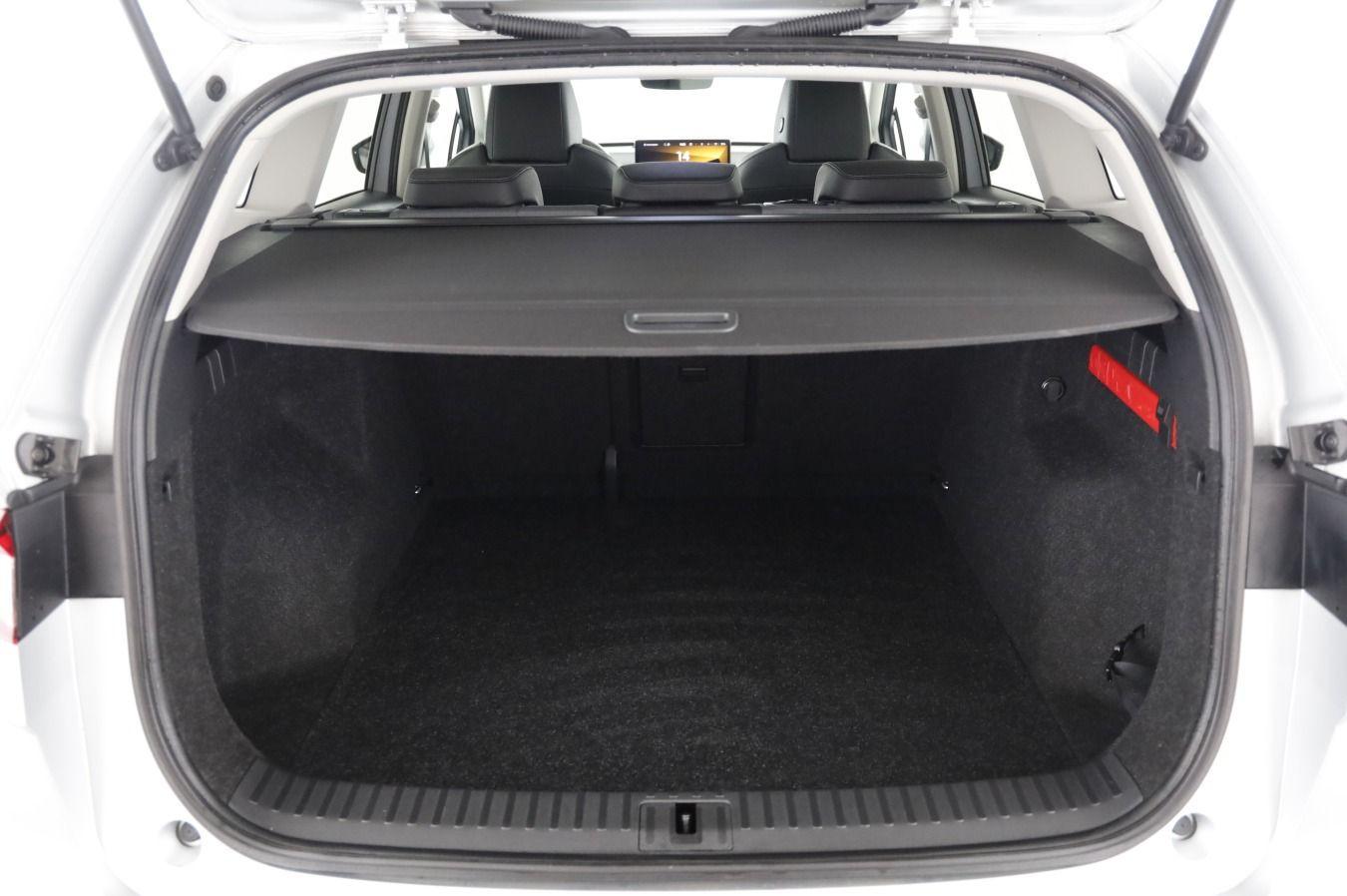 Skoda Enyaq iV 50 Loft*SHZ*NAV*ACC*LANE*APP*LED*SIDE**