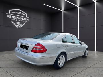 Mercedes E 280 - 6