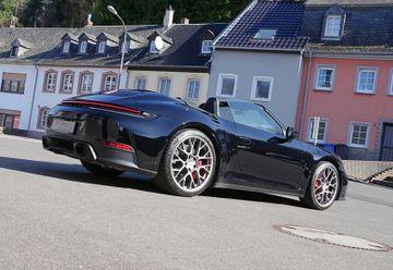 Porsche 992.2 S*Sporta,Chrono,Sitzbelüftung,KEIN MIETER!