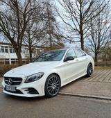 Mercedes-Benz C 300 AMG, 360°Kamera, PANO, Burmester, KEYLESS- - Mercedes-Benz C 300 Gebrauchtwagen in Stuttgart