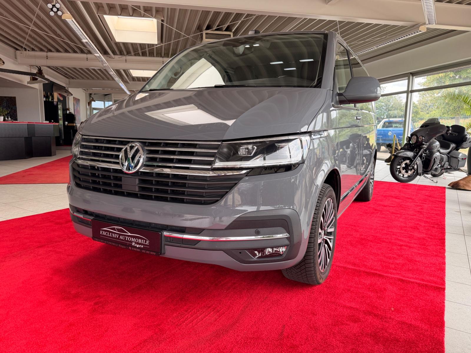 Volkswagen T6 Multivan GenSix ACC Leder LED Grey 18 Zoll